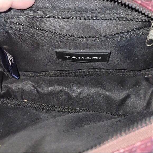 TAHARI Wine  Embossed Crocodile Mini Crossbody Faux Leather - Picture 6 of 6